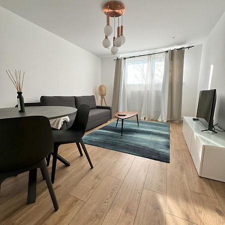 Joli Appartement Dans Une Maison Remise A Neuf 米特豪斯博恩 外观 照片