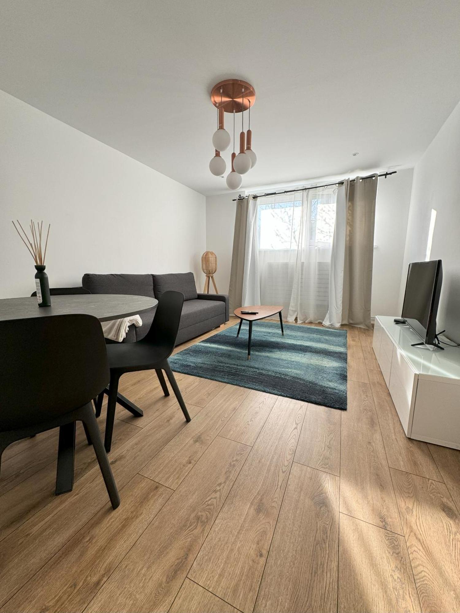 Joli Appartement Dans Une Maison Remise A Neuf 米特豪斯博恩 外观 照片